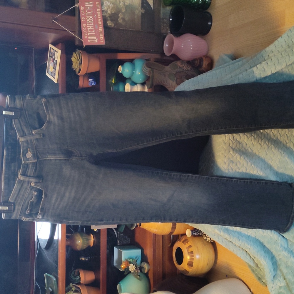 Pair of women's/girls Lucky Brand jeans like new